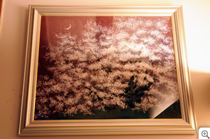 The painting of Garyu-Sakura in the reception.