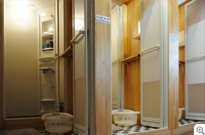 イメージ：共同のシャワールーム。